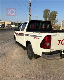 تويوتا هايلوكس
